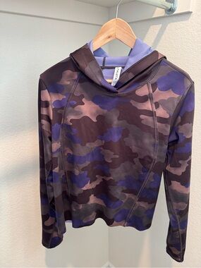 Athleta Purple & Brown Camo Hooded Active Top
